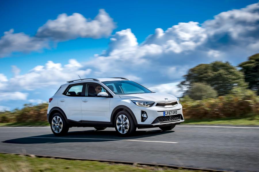  Kia Stonic 2017 года  (UK) (фото 9 из 51)